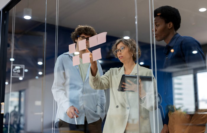 Affiliate Marketing vs. Traditional Business Models